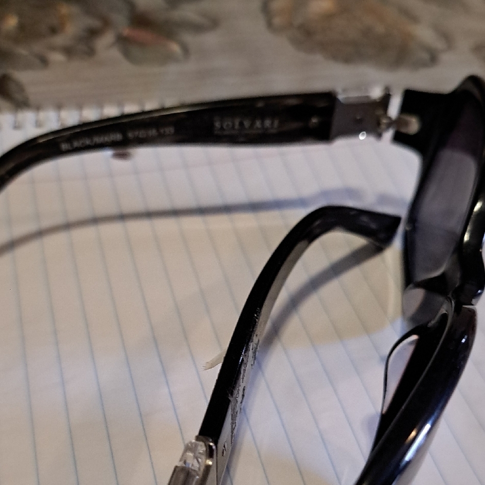 Solvari Black Sunglasses